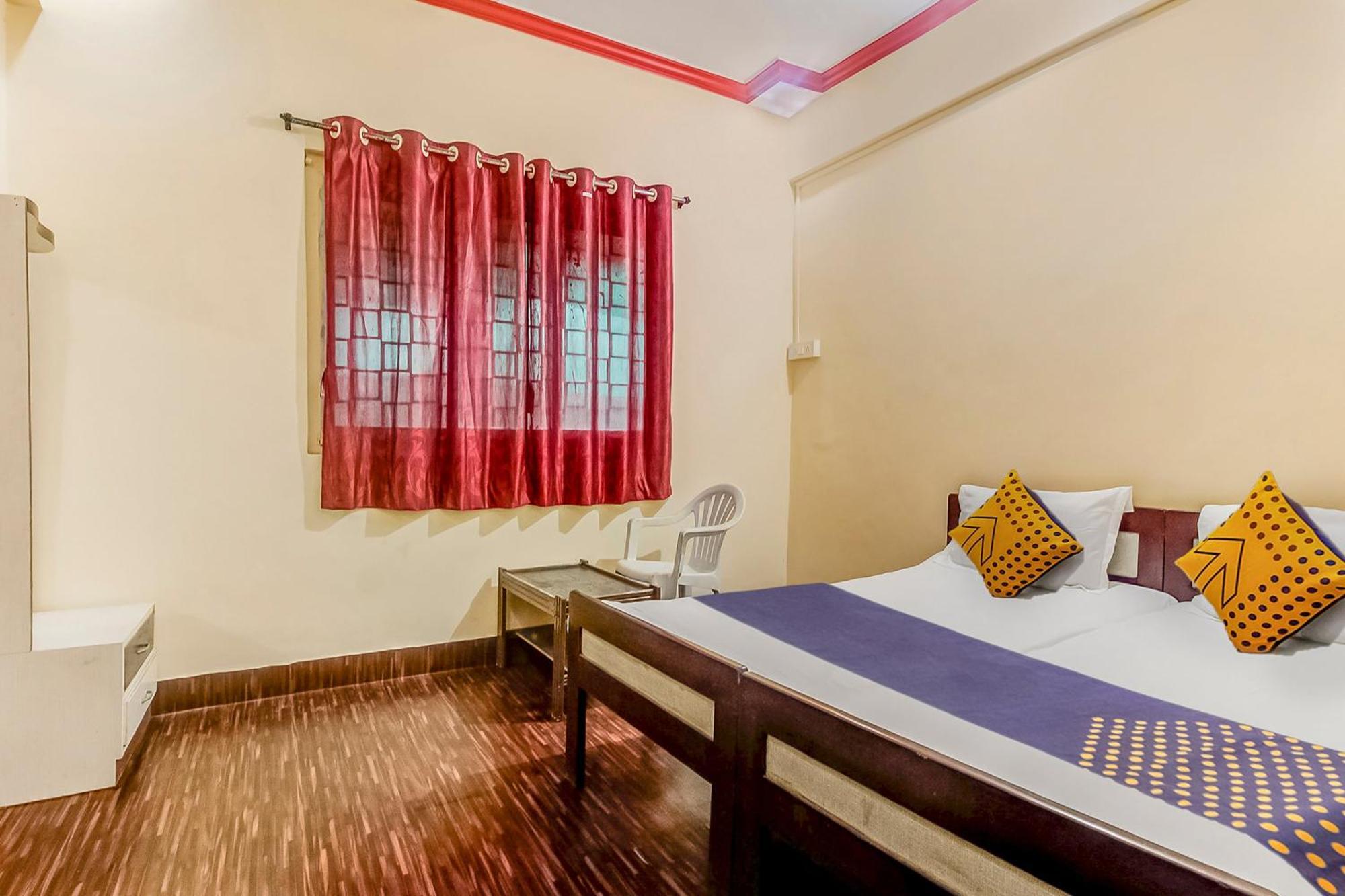 Hotel O New Ushakal Lodging & Boarding Nirmal  Ngoại thất bức ảnh