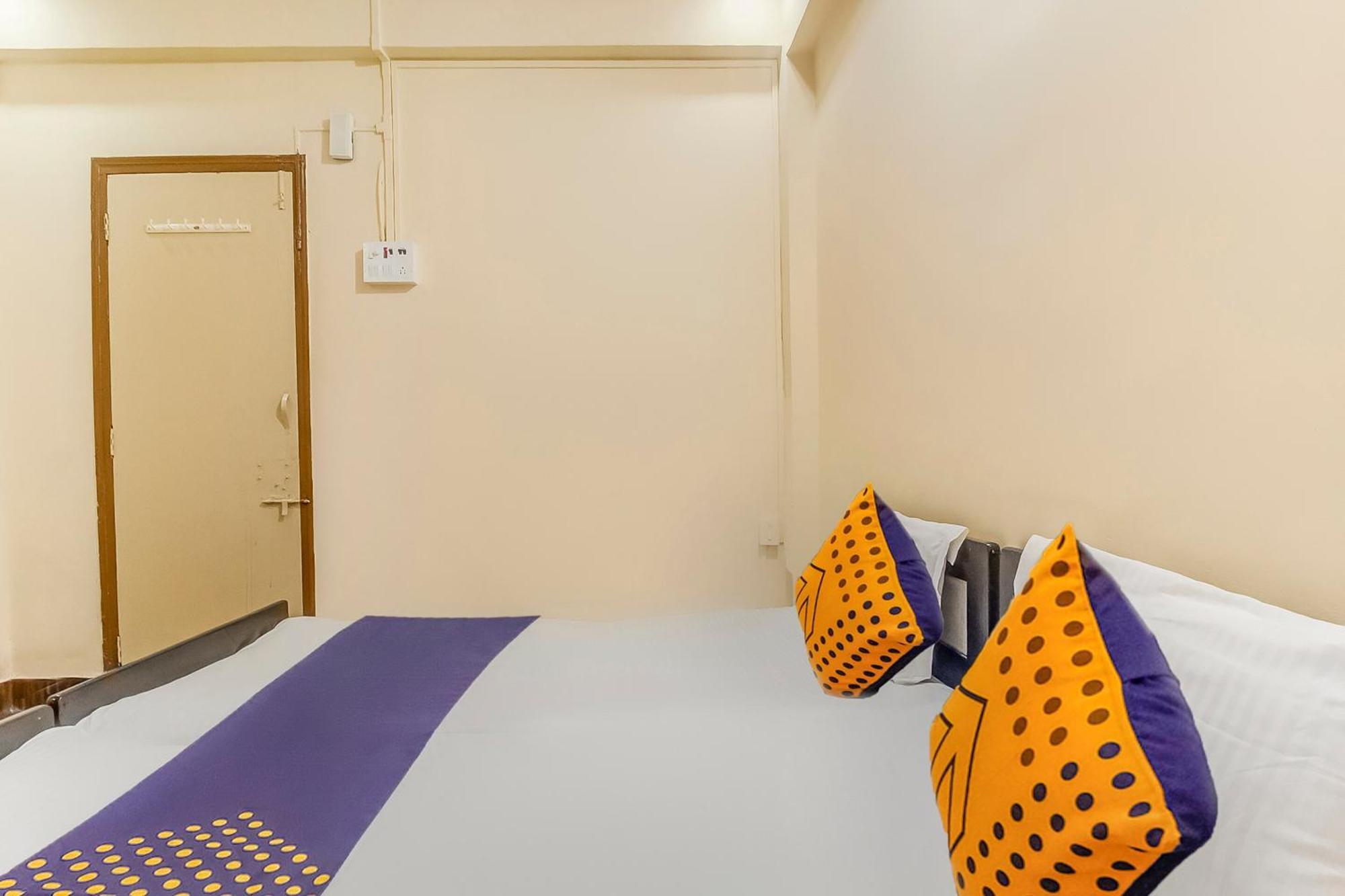 Hotel O New Ushakal Lodging & Boarding Nirmal  Ngoại thất bức ảnh